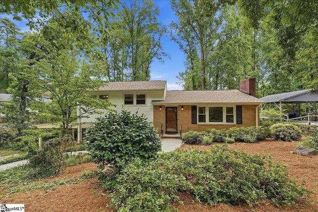 9 Yorkshire Drive, Greenville, SC 29615