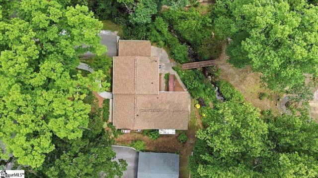 9 Yorkshire Drive, Greenville, SC 29615