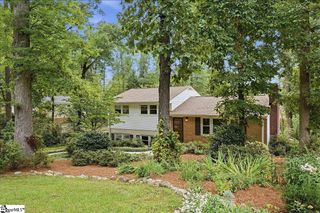 9 Yorkshire Drive, Greenville, SC 29615