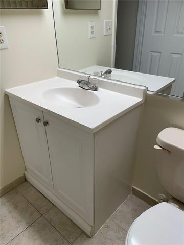 7327 FOREST HILL COURT 223, Winter Park, FL 32792
