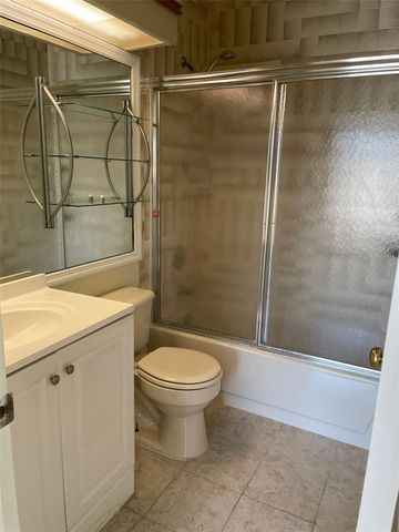 7327 FOREST HILL COURT 223, Winter Park, FL 32792