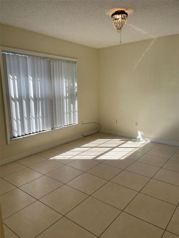 7327 FOREST HILL COURT 223, Winter Park, FL 32792