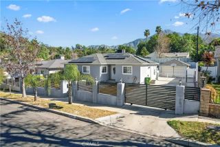 11108 Leolang Ave, Sunland, CA 91040