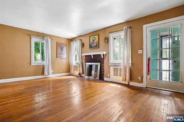 24 Springer Street, Belleville, NJ 07109