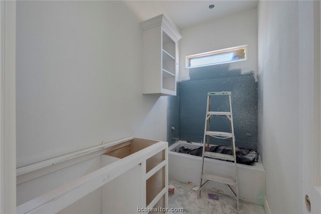 5046 County Road 128, Iola, TX 77861