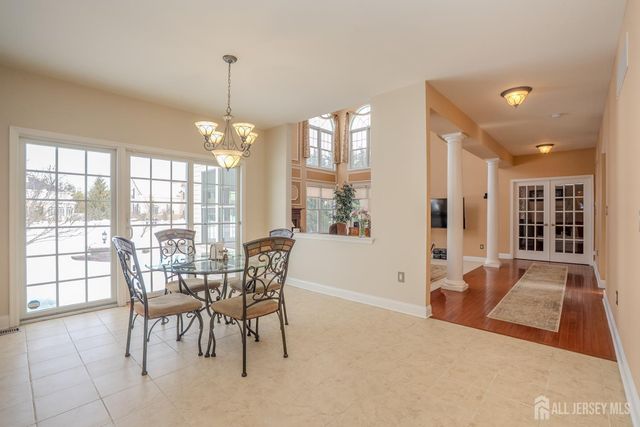 2 Rustic Court, Monroe, NJ 08831