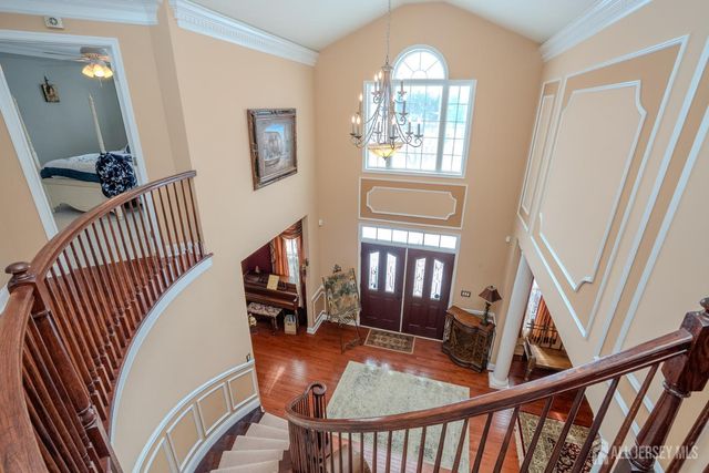 2 Rustic Court, Monroe, NJ 08831