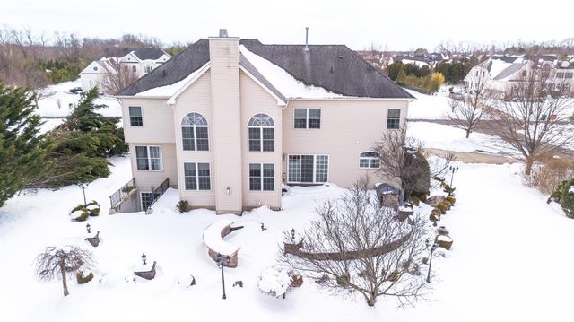 2 Rustic Court, Monroe, NJ 08831