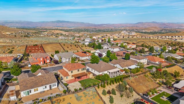 8135 Fire Opal Lane, Reno, NV 89506