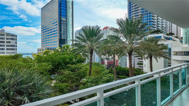 951 Brickell Ave 1206, Miami, FL 33131