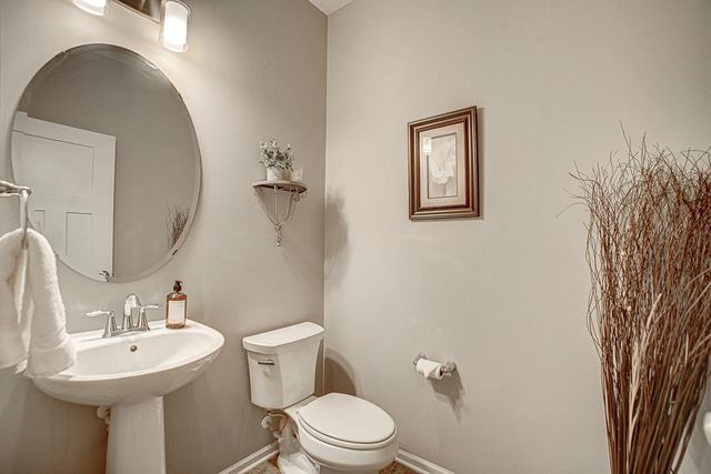 2046 Highland Circle, Hudson, WI 54016