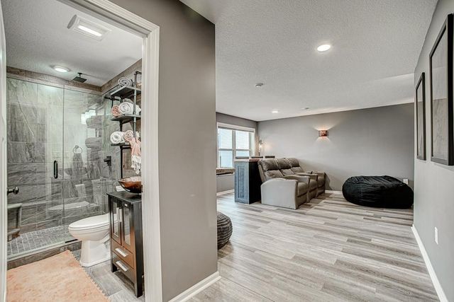 2046 Highland Circle, Hudson, WI 54016