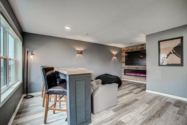 2046 Highland Circle, Hudson, WI 54016