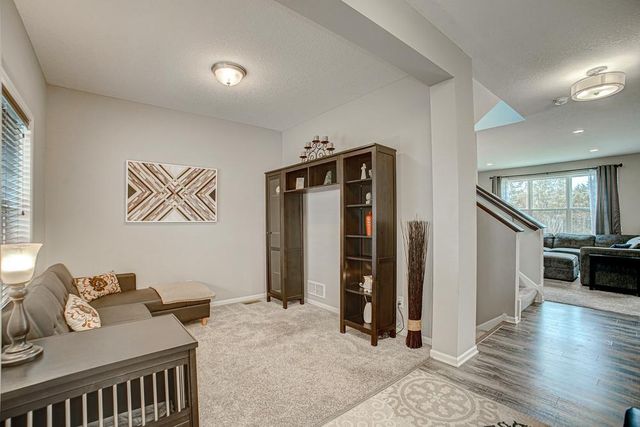 2046 Highland Circle, Hudson, WI 54016