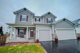 2046 Highland Circle, Hudson, WI 54016