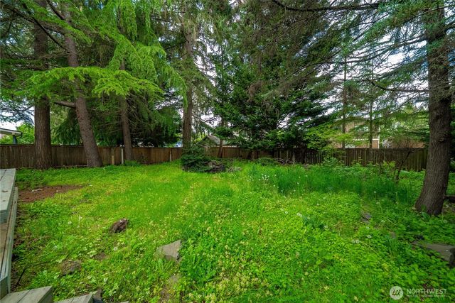 1911 154th Street Ct E, Tacoma, WA 98445