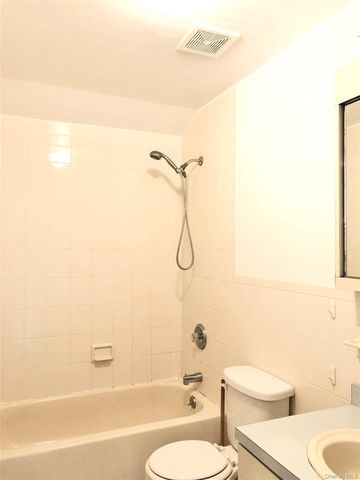 82-03 54th Avenue 2nd Fl, Elmhurst, NY 11373