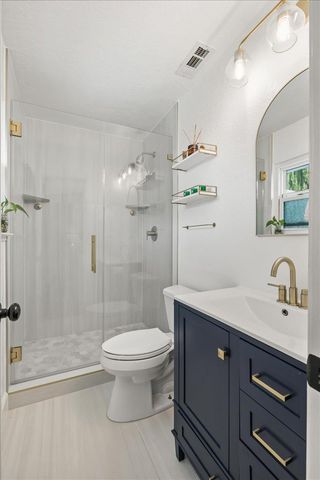 2660 Summerfield Dr, West Sacramento, CA 95691