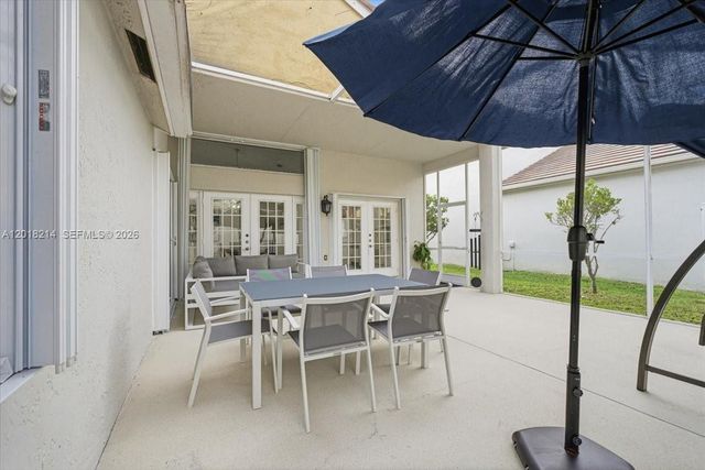628 Stanton Dr, Weston, FL 33326