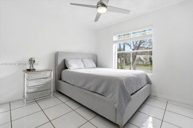 628 Stanton Dr, Weston, FL 33326