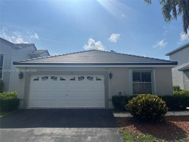 628 Stanton Dr, Weston, FL 33326