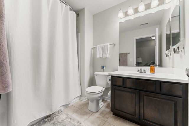 740 Florence Street, Hampshire, IL 60140