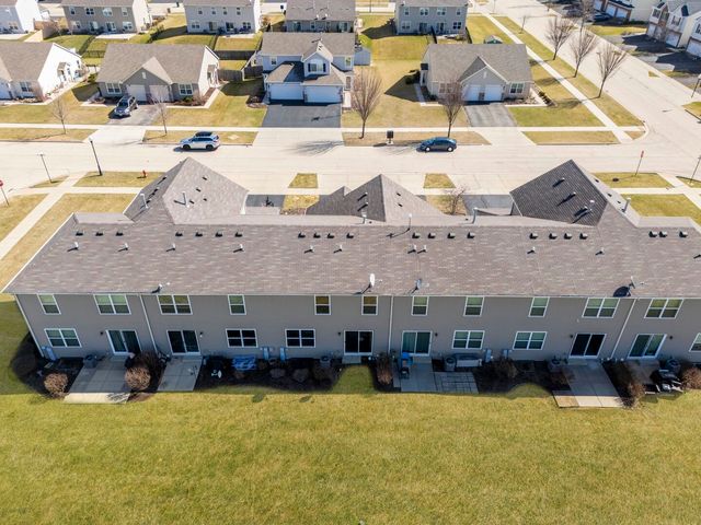 740 Florence Street, Hampshire, IL 60140