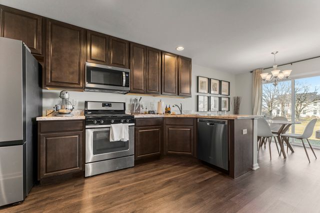 740 Florence Street, Hampshire, IL 60140