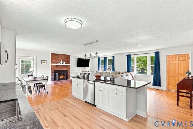 1501 McClary Dr, Henrico, VA 23231