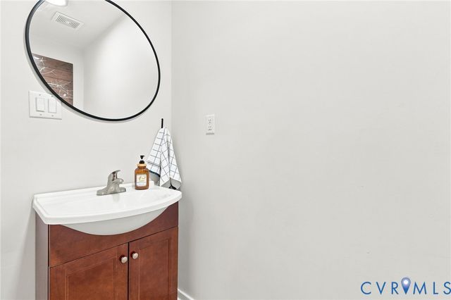 1501 McClary Dr, Henrico, VA 23231