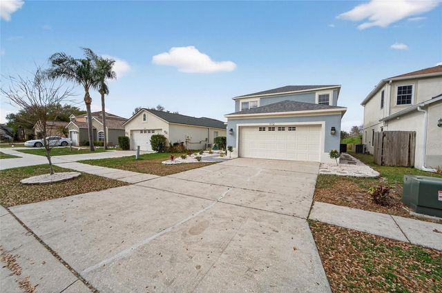 1112 LAKE SHORE RANCH DRIVE, Seffner, FL 33584