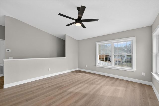 1112 LAKE SHORE RANCH DRIVE, Seffner, FL 33584