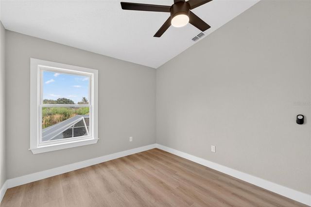 1112 LAKE SHORE RANCH DRIVE, Seffner, FL 33584