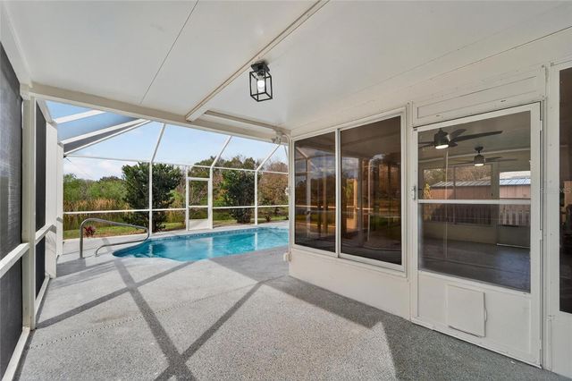 1112 LAKE SHORE RANCH DRIVE, Seffner, FL 33584