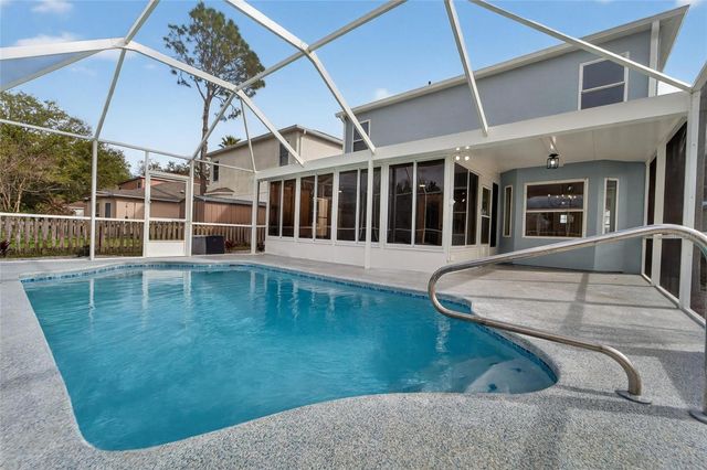 1112 LAKE SHORE RANCH DRIVE, Seffner, FL 33584