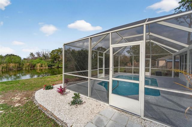 1112 LAKE SHORE RANCH DRIVE, Seffner, FL 33584