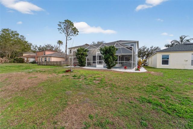 1112 LAKE SHORE RANCH DRIVE, Seffner, FL 33584