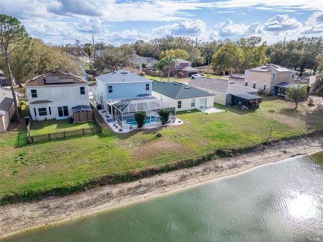 1112 LAKE SHORE RANCH DRIVE, Seffner, FL 33584