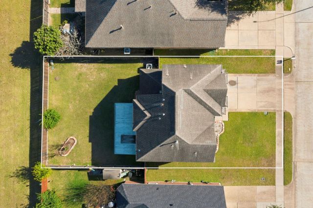 4907 Sienna Heights Lane, Pasadena, TX 77505