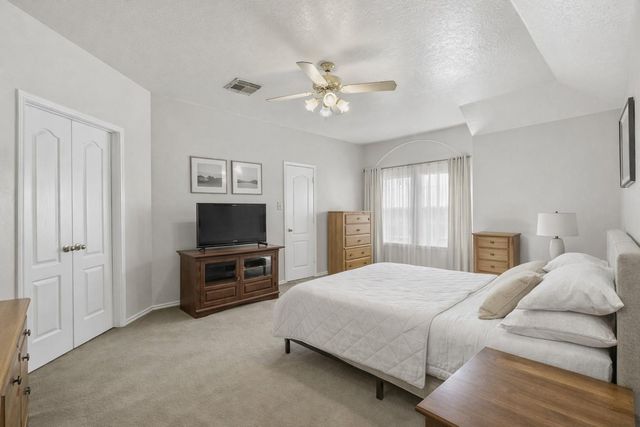 4907 Sienna Heights Lane, Pasadena, TX 77505