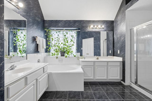 4907 Sienna Heights Lane, Pasadena, TX 77505