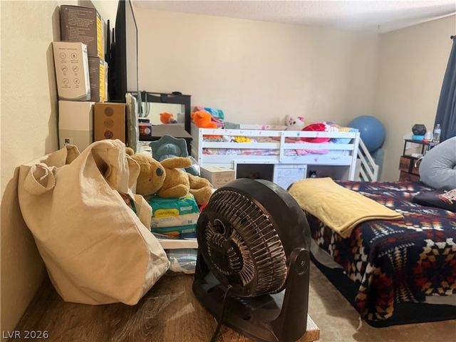 6461 West Viking Road, Las Vegas, NV 89103