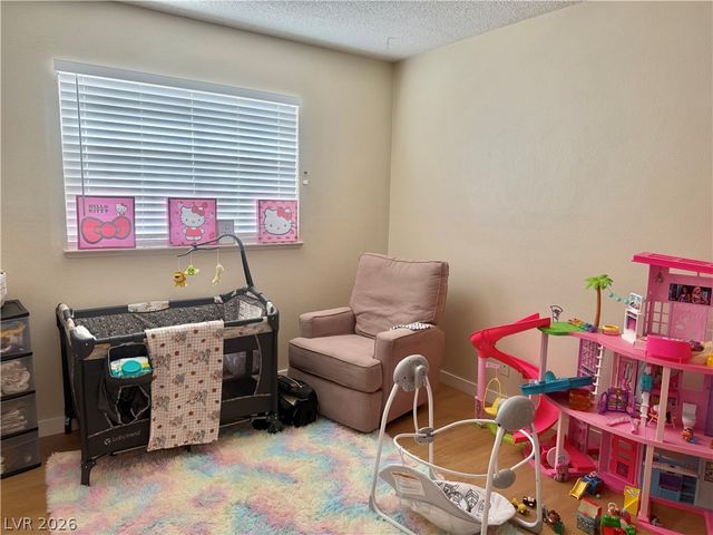 6461 West Viking Road, Las Vegas, NV 89103
