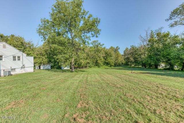 632 Beaver Creek Road, Bluff City, TN 37618