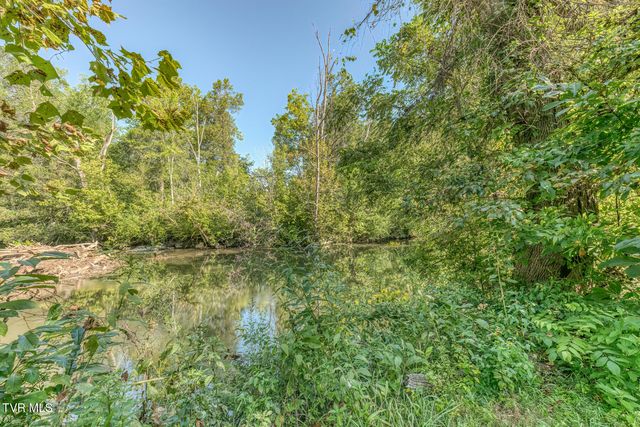 632 Beaver Creek Road, Bluff City, TN 37618