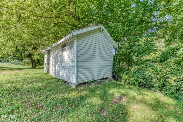 632 Beaver Creek Road, Bluff City, TN 37618