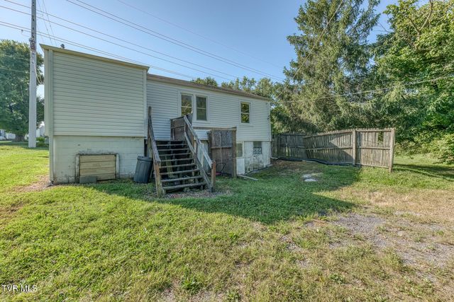632 Beaver Creek Road, Bluff City, TN 37618