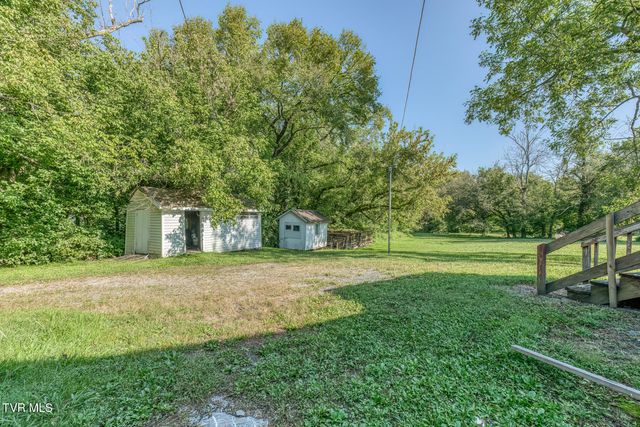 632 Beaver Creek Road, Bluff City, TN 37618