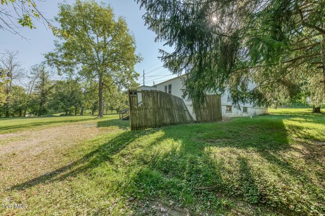 632 Beaver Creek Road, Bluff City, TN 37618