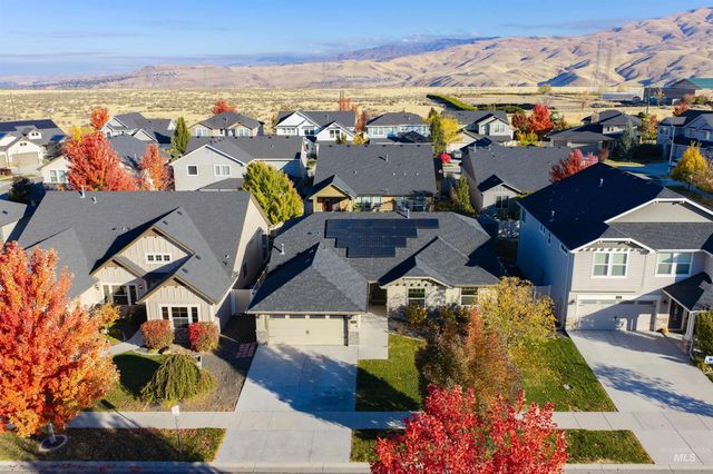 5734 E Deer Ridge St, Boise, ID 83716 property photo